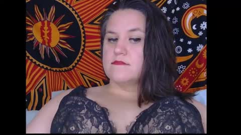 CurvyFlora online show from October 2, 4:36 pm