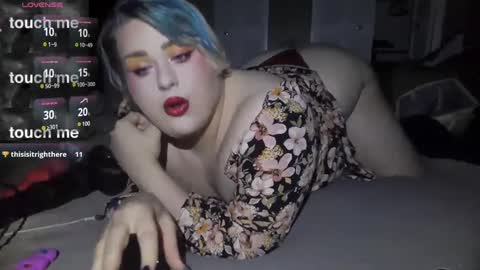 Curvygothfemboy online show from February 6, 6:40 am