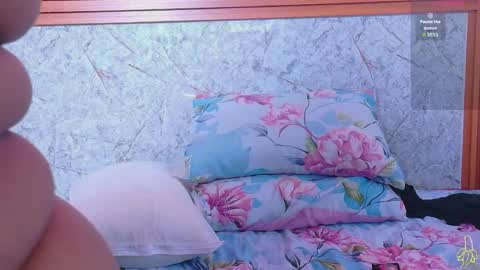 Snapshot of curvyhomebebe chatting on June 6, 3:11 am curvyhomebebe online show from June 6, 3:11 am