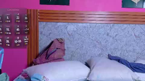 Snapshot of curvyhomebebe chatting on July 2, 3:06 am curvyhomebebe online show from July 2, 3:06 am
