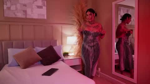 Samantha online show from May 28, 6:49 pm