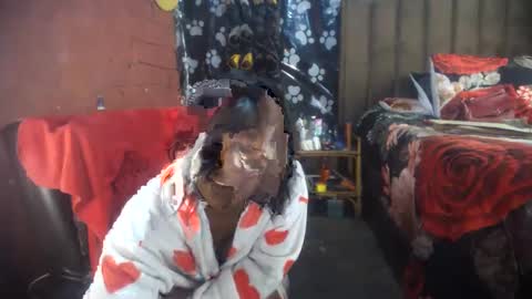 curvypear76x online show from November 17, 10:10 am