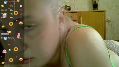 Snapshot of curvywild_lady30 chatting on June 13, 2:48 pm Curvy online show from June 13, 2:48 pm