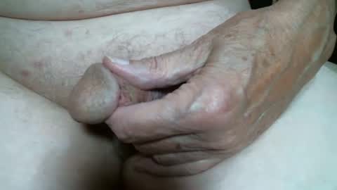 Snapshot of cutandwaxed2 chatting on October 5, 12:14 pm BI SMOOTH MATURE  SUB online show from October 5, 12:14 pm