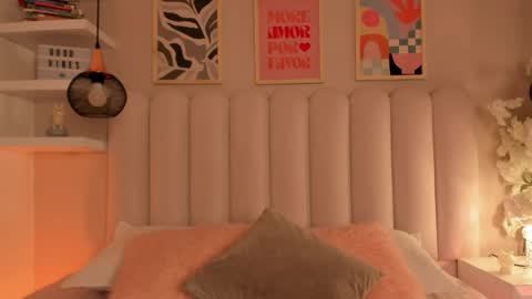 Amber  online show from December 14, 12:10 pm