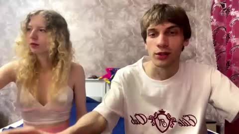 Snapshot of cute__couple_ chatting on July 15, 7:30 pm Robert Alice online show from July 15, 7:30 pm