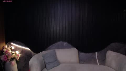 cute_angel_1 online show from June 4, 3:23 am
