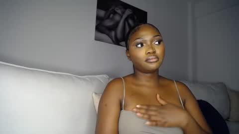 Liya online show from February 11, 2:03 am