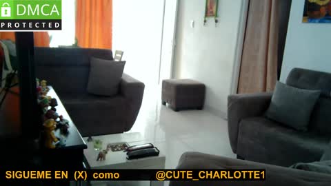 Snapshot of cute_charlotte1 chatting on January 11, 6:01 pm cute charlotte1 online show from January 11, 6:01 pm