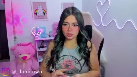 Snapshot of cute_dani__ chatting on July 3, 4:41 am Dani online show from July 3, 4:41 am