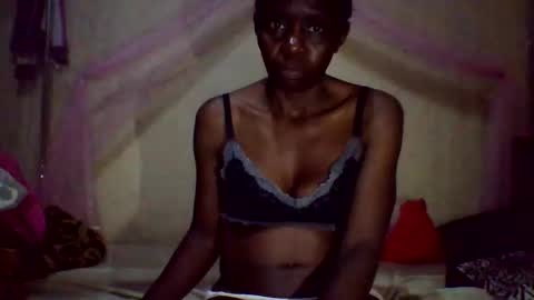 cute_divah4 online show from October 13, 4:51 pm