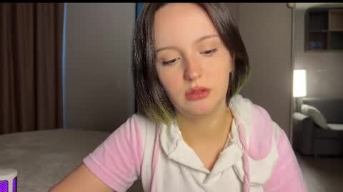 Emily online show from April 3, 2:42 am