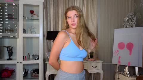 Anne online show from September 20, 7:20 am