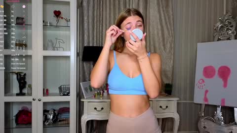 Anne online show from October 7, 8:00 am