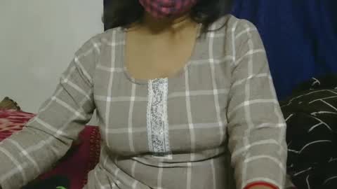 Snapshot of cute_kashmira99 chatting on January 9, 9:27 am kashmira online show from January 9, 9:27 am