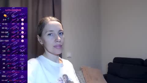 Snapshot of cute_lion_ chatting on January 25, 6:57 pm cute_lion_ online show from January 25, 6:57 pm