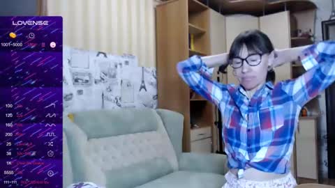 Snapshot of cute_lion_ chatting on February 13, 11:39 am cute_lion_ online show from February 13, 11:39 am