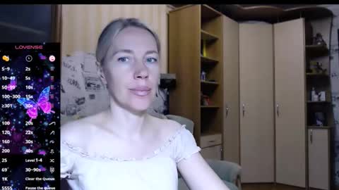 Snapshot of cute_lion_ chatting on September 20, 6:58 am cute_lion_ online show from September 20, 6:58 am