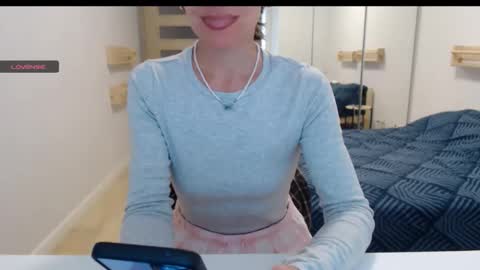 Snapshot of cute_lion_ chatting on October 18, 12:06 pm cute_lion_ online show from October 18, 12:06 pm
