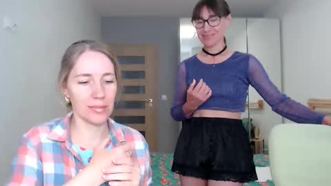 Snapshot of cute_lion_ chatting on May 9, 12:54 pm cute_lion_ online show from May 9, 12:54 pm