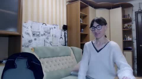 Snapshot of cute_lion_ chatting on June 3, 2:33 pm cute_lion_ online show from June 3, 2:33 pm