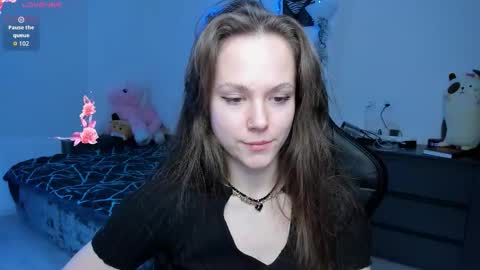 Emily online show from November 27, 7:05 pm