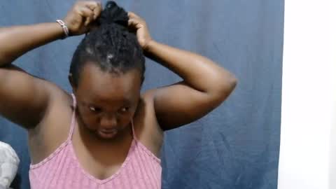 Snapshot of cute_lyn6 chatting on July 7, 10:58 pm cute_lyn6 online show from July 7, 10:58 pm