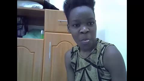 cute_marion online show from January 28, 10:56 am
