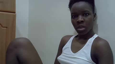 cute_marion online show from January 30, 2:04 pm