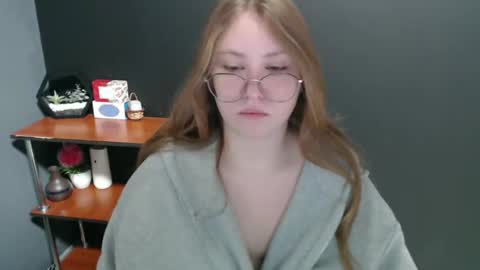 Veronica online show from December 27, 8:02 am