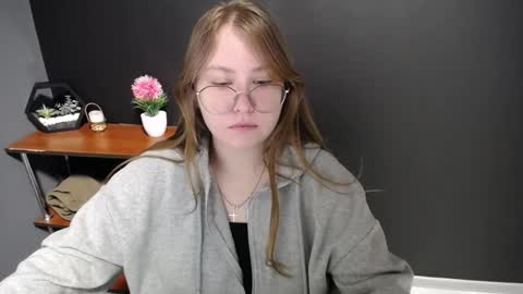 Veronica online show from February 18, 10:49 am