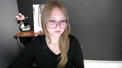 Veronica online show from October 10, 7:07 am