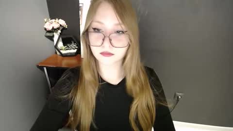Veronica online show from March 2, 7:15 am