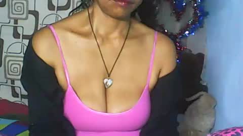 Snapshot of cute_moll chatting on January 18, 6:23 pm murielle online show from January 18, 6:23 pm