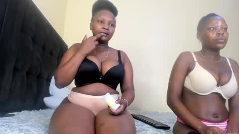 Snapshot of cute_n_nasty chatting on December 2, 3:37 am cute n nasty online show from December 2, 3:37 am