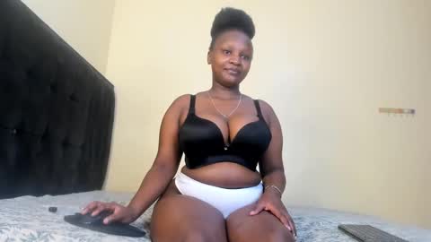 Snapshot of cute_n_nasty chatting on December 5, 3:37 am cute n nasty online show from December 5, 3:37 am
