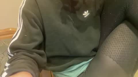 Snapshot of cute_patrice chatting on February 11, 11:32 pm cute_patrice online show from February 11, 11:32 pm