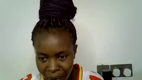 Snapshot of cute_pie20 chatting on October 16, 10:22 pm cute_pie20 online show from October 16, 10:22 pm