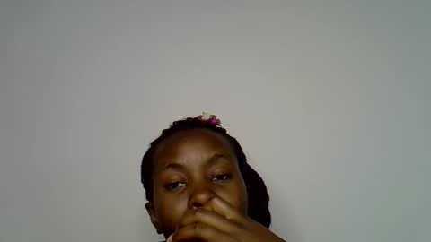 Snapshot of cute_pie20 chatting on October 19, 10:32 pm cute_pie20 online show from October 19, 10:32 pm