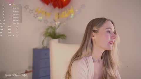 Snapshot of cute_pie_an chatting on March 1, 11:15 pm AN online show from March 1, 11:15 pm