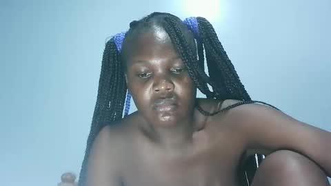 cute_roxie online show from February 17, 10:36 pm