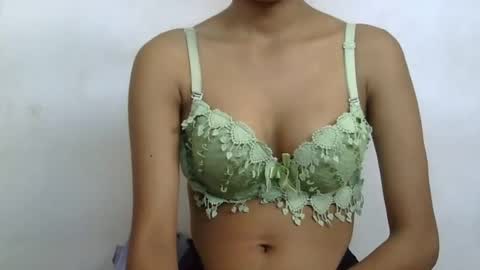 Snapshot of cute_ruhii chatting on July 17, 3:24 am ruhi online show from July 17, 3:24 am