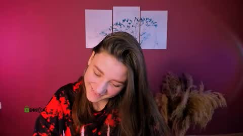 Snapshot of cute_samanta_ chatting on November 7, 7:47 pm Youre Samanta online show from November 7, 7:47 pm