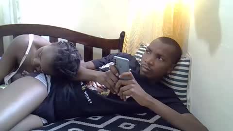 cute_savanna online show from December 2, 5:48 am