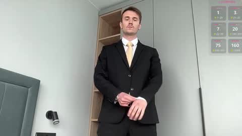 cute_skywalker online show from September 16, 7:53 am