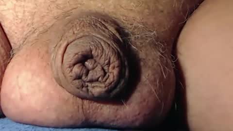 Snapshot of cute_stud2855 chatting on January 15, 1:16 pm cute_stud2855 online show from January 15, 1:16 pm