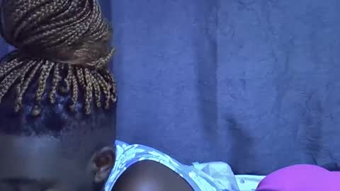 cute_tamara1 online show from November 9, 11:25 pm