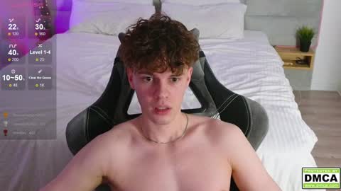 Thomas -  online show from December 25, 2:25 am