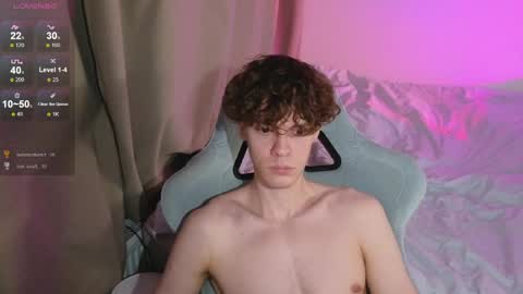 Snapshot of cute_thomas chatting on April 30, 8:57 pm Thomas - online show from April 30, 8:57 pm