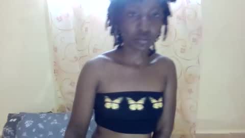 cute_xeniah online show from September 16, 6:36 am